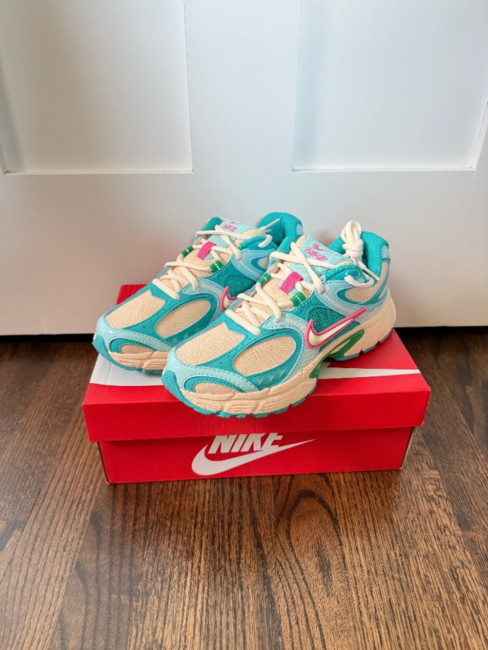 Nike V5 RNR Sneakers (Guava Ice/Pale Ivory - Pinksicle) - W6 | NIB